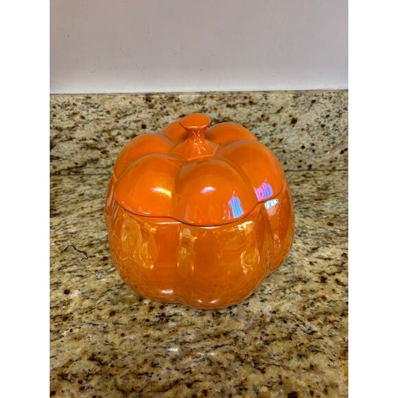 Rae Dunn by Magenta Pumpkin Spice Iridescent Pumpkin Shape Beverage DIspenser - Picture 4 of 6